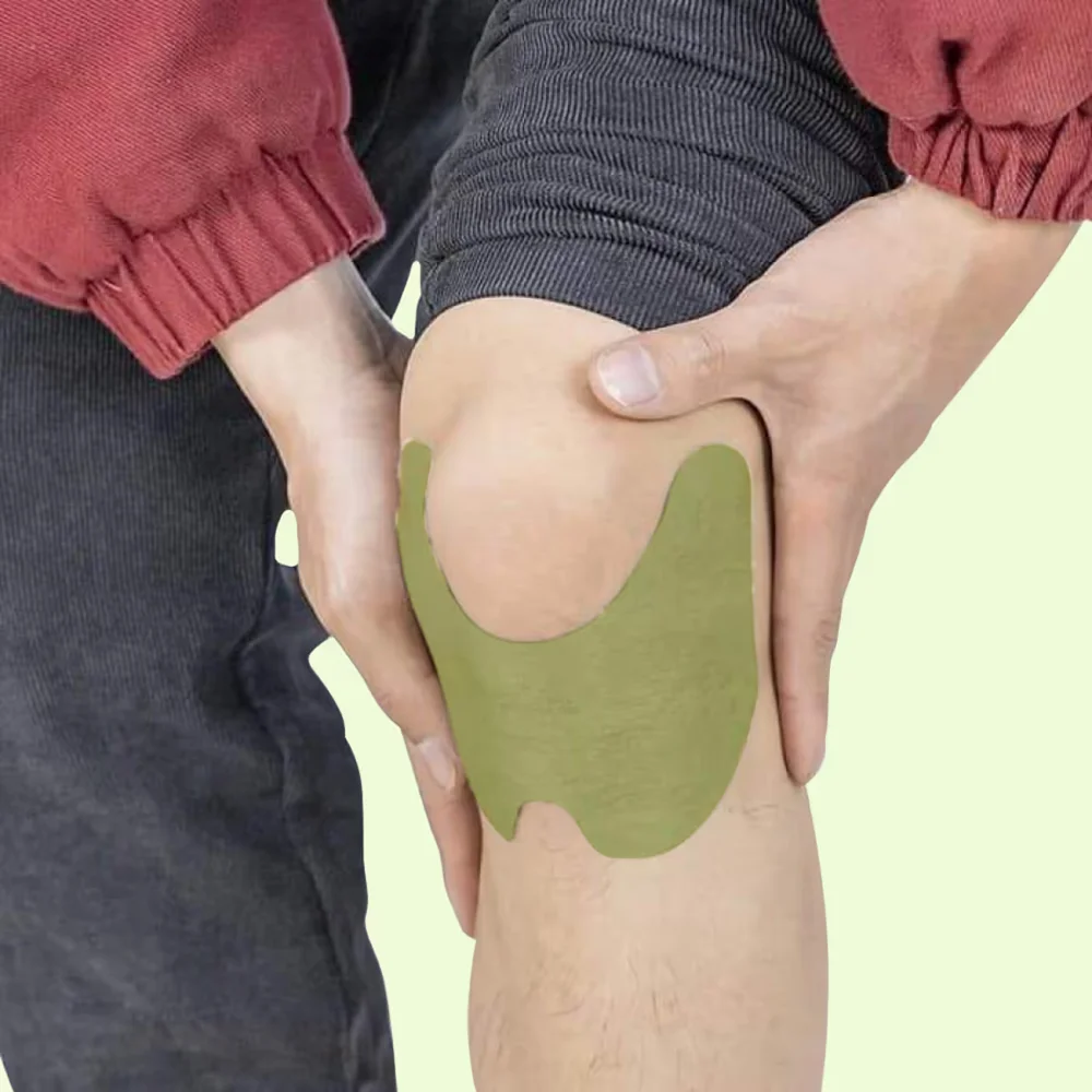 Close-up of a Wellnee herbal patch fitted around the knee